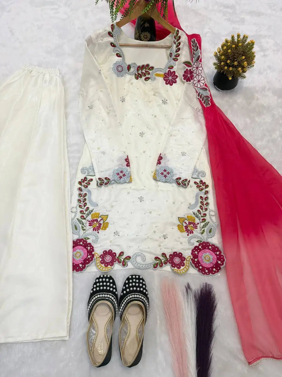 Stylish Silk Salwar Kameez for Summer Party Indian Pakistani Wedding Wear Festival Special Dupattas Regular Fit Reversible
