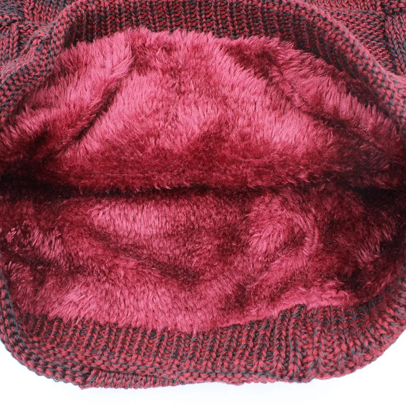 ALTOBEFUN Men and Women's Faux Fur Lined Warm Winter Knit Beanie