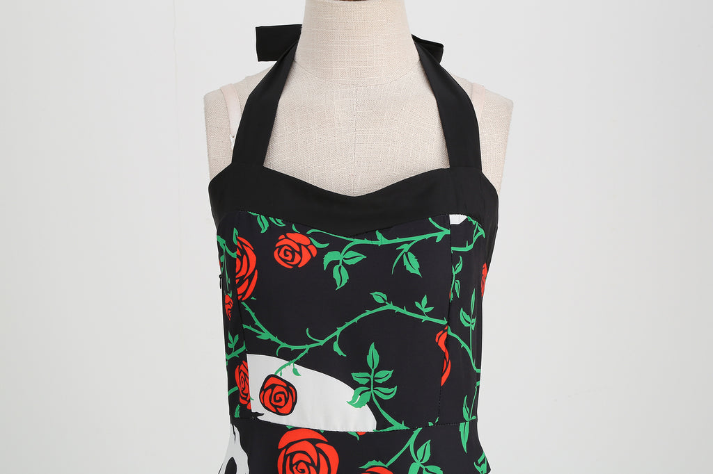 Factory direct supply 2024 Halloween new Hepburn style high waist slim hanging neck large swing long retro dress