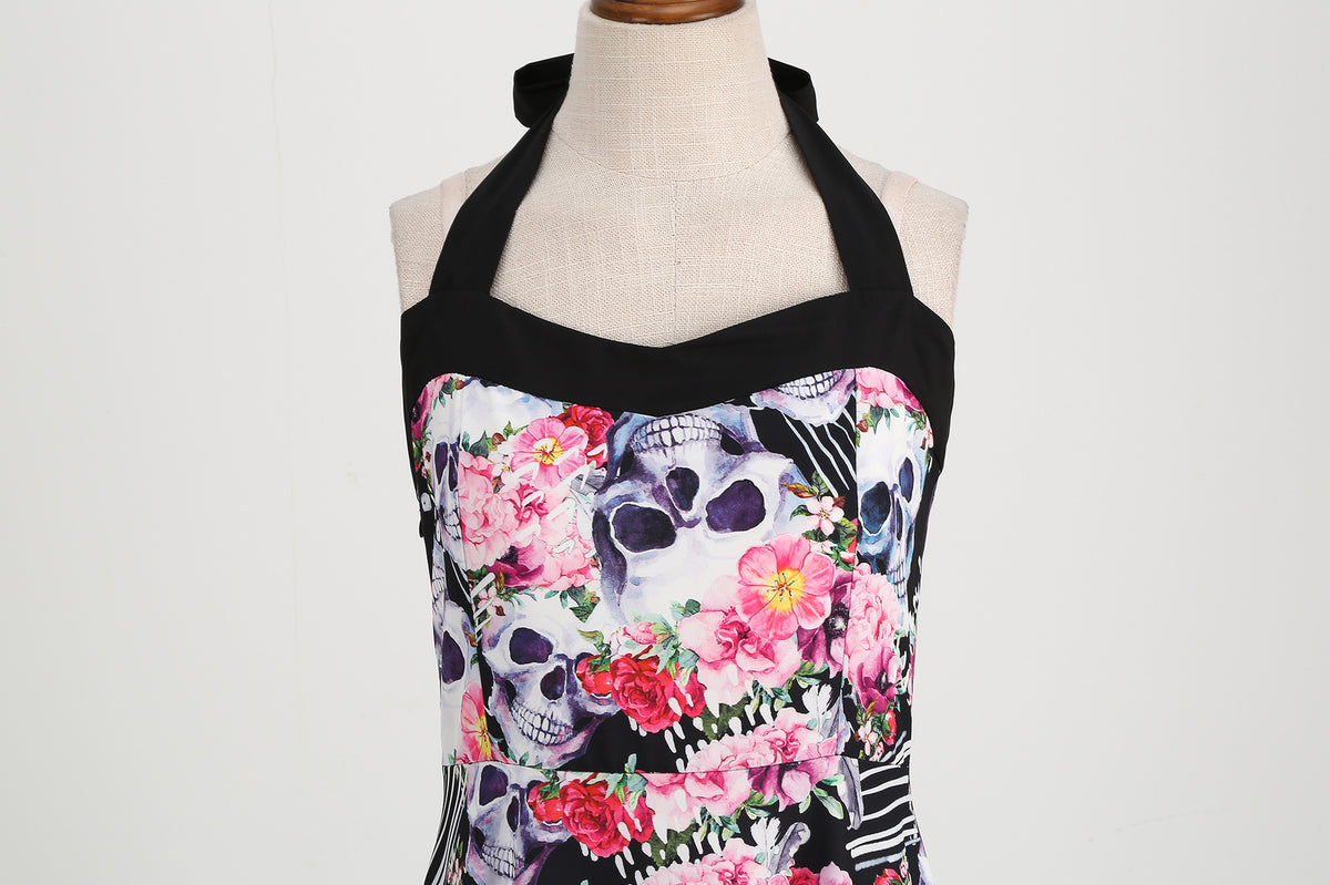 Factory direct supply 2024 Halloween new Hepburn style high waist slim hanging neck large swing long retro dress
