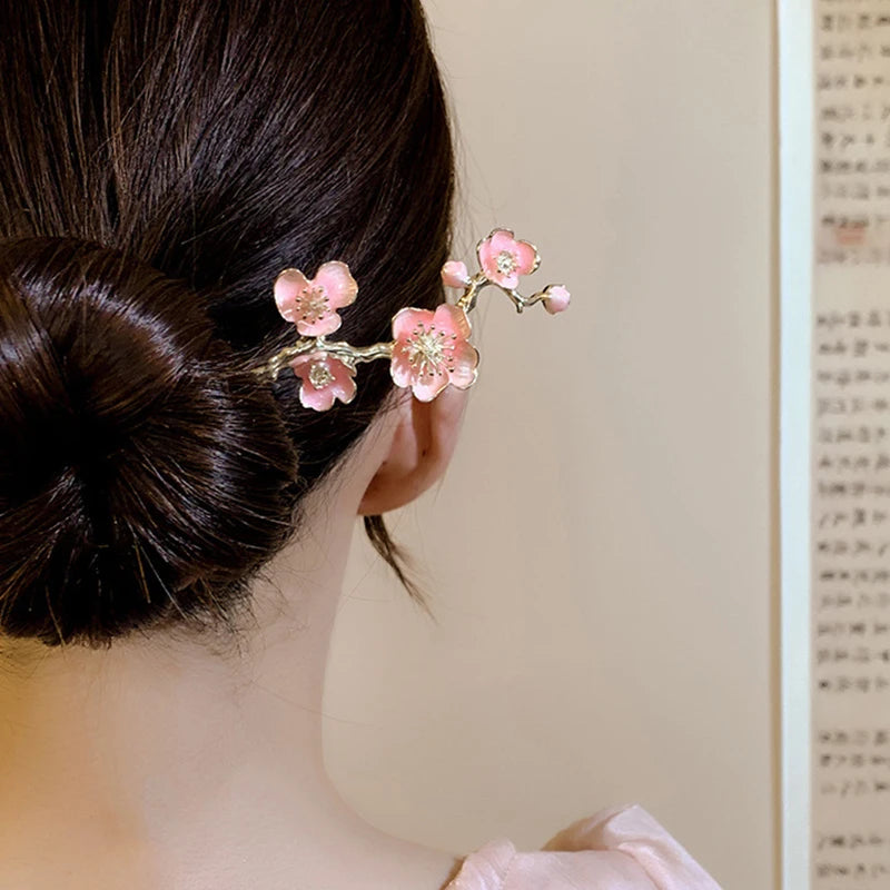 New Chinese Style Cherry Blossom Hairpin Pink Metal Design Simple Elegant Creative Delicate Design Hanfu Hair Accessories Gift