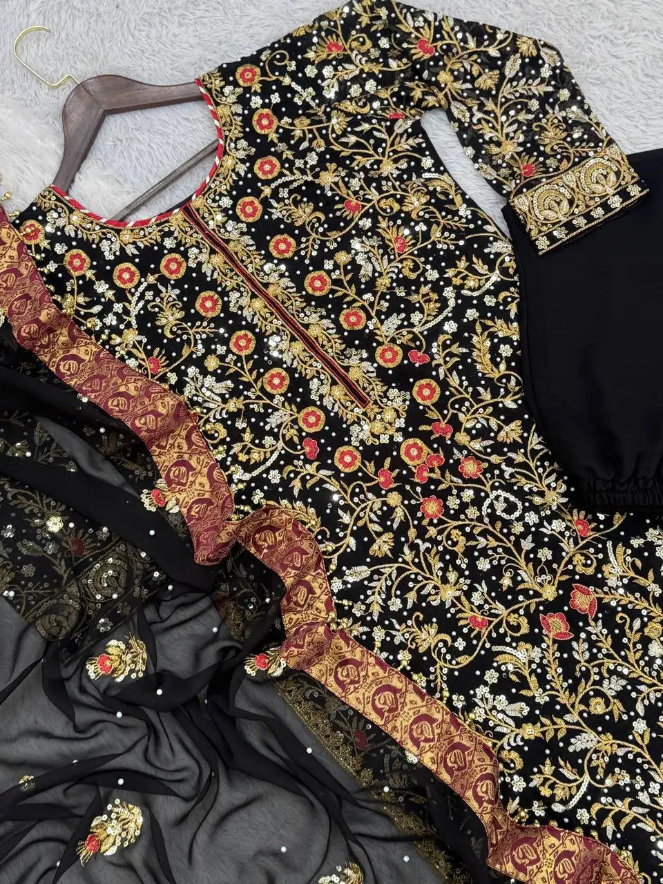 New Look Fancy Faux Georgette Heavy Embroidered Salwar Suit for Women Pakistani Clothing Design salwar kameez For Women