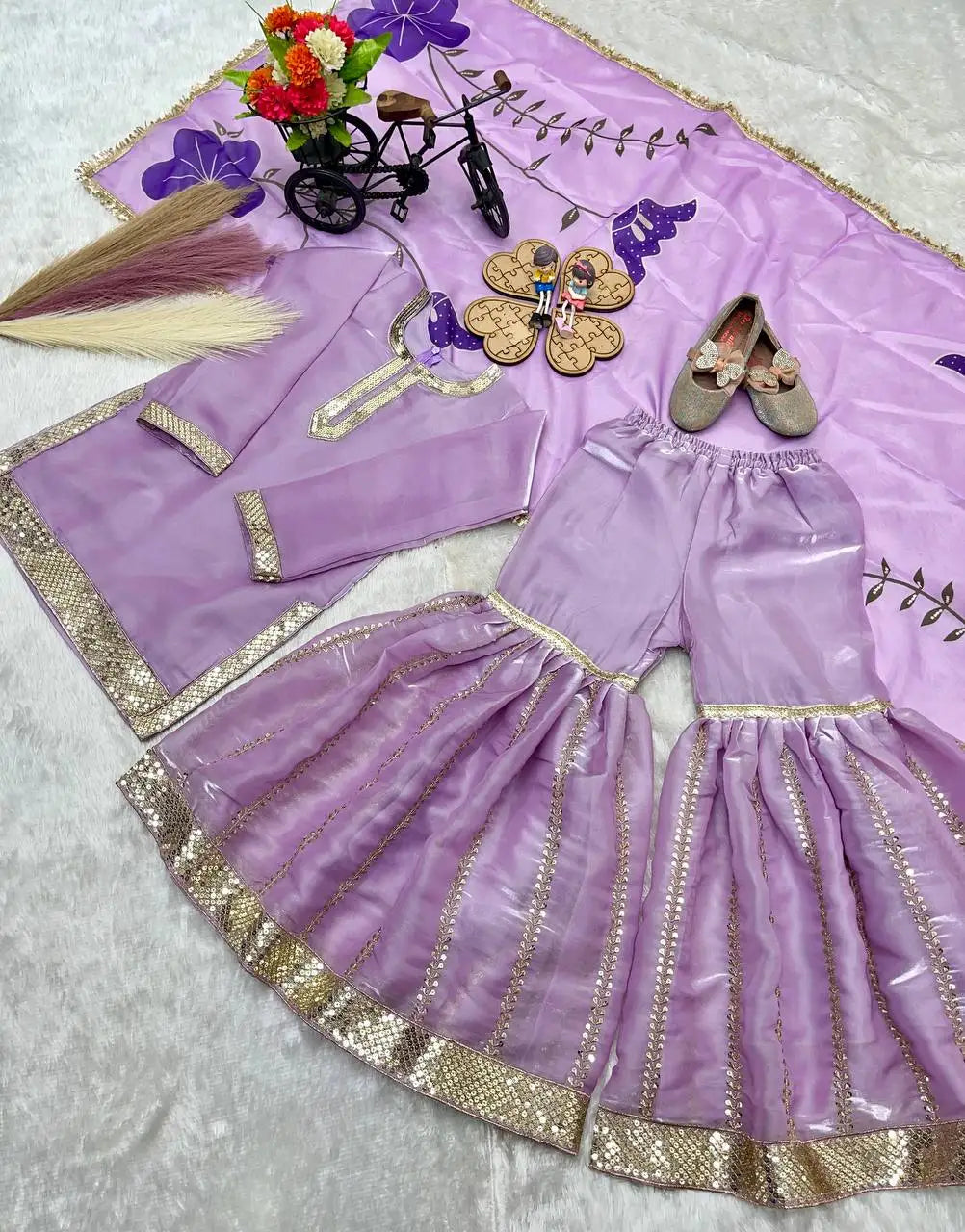 Sharara Suit Girls Kids ethnic Shalwar Kameez Indian Punjabi Pakistani Style Embroidery Wedding and Festive Party Wear Children