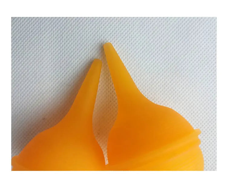 Baby Nasal Aspirator Nose Aspirator Vacuum Suction Kit Nose Cleaner with Soft Silicone Nozzle Hand Squeeze Snot Remover