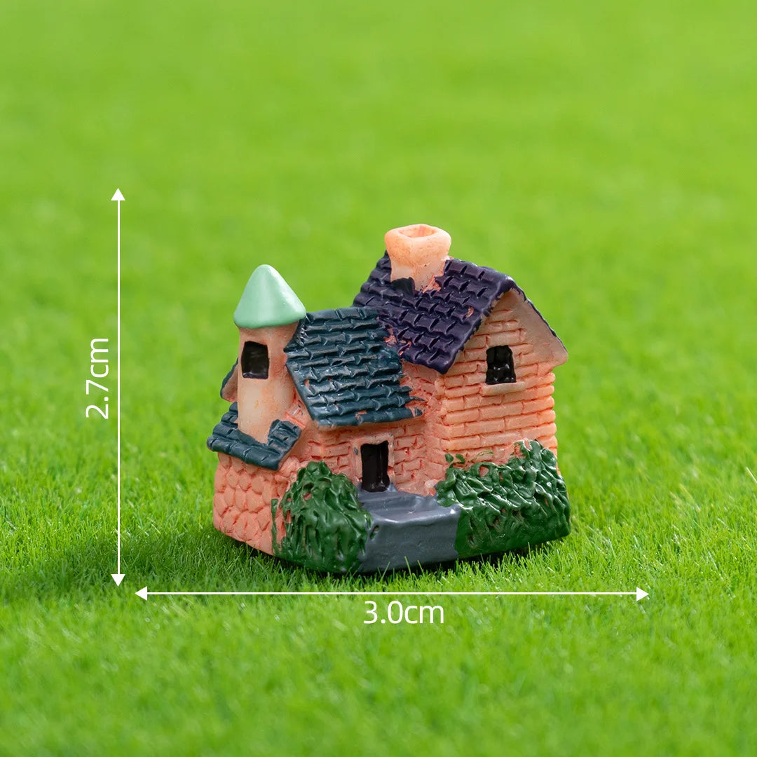 Miniature Resin House Ornament for DIY Crafts and Home Decor